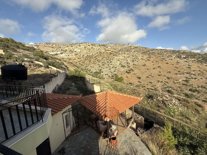 Image No.2-5 Bed Property for sale