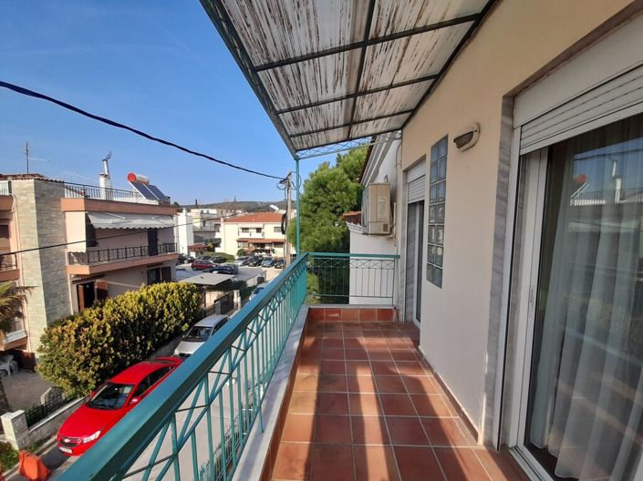 Image No.30-3 Bed Flat for sale