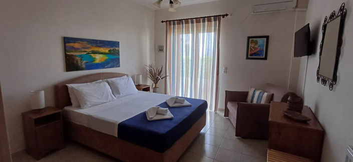 Image No.20-4 Bed Property for sale