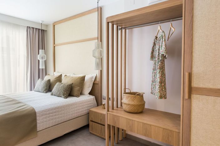 Image No.10-4 Bed Villa for sale