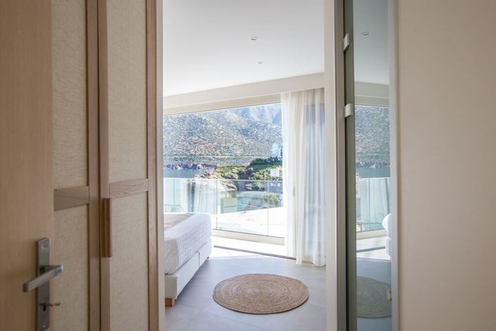 Image No.15-4 Bed Villa for sale