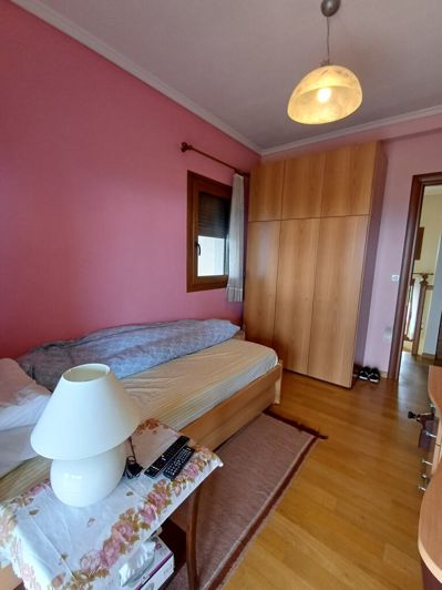 Image No.15-4 Bed Property for sale