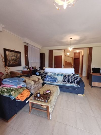 Image No.29-4 Bed Property for sale