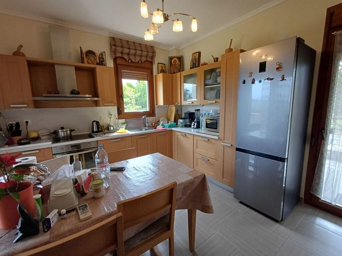 Image No.8-4 Bed Property for sale