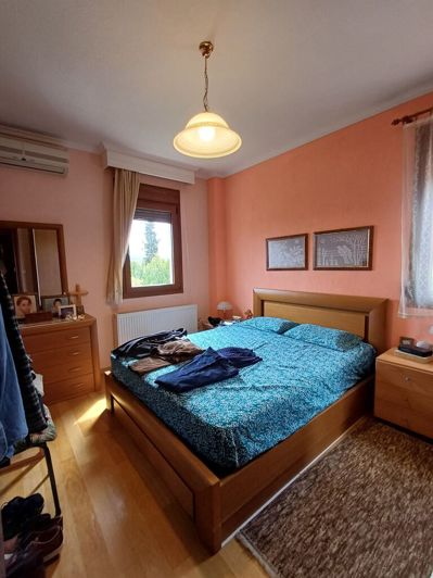 Image No.9-4 Bed Property for sale