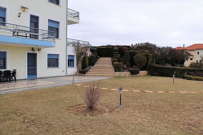 Image No.2-5 Bed Villa for sale