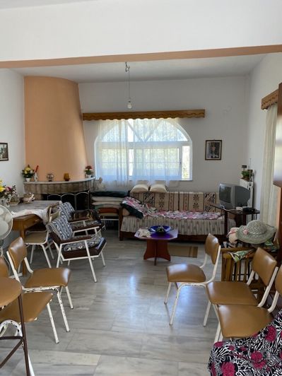 Image No.10-3 Bed Maisonette for sale