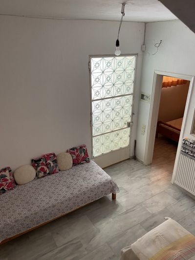 Image No.19-3 Bed Maisonette for sale