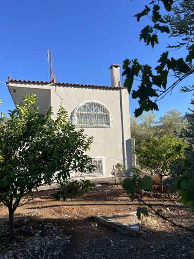 Image No.3-3 Bed Maisonette for sale