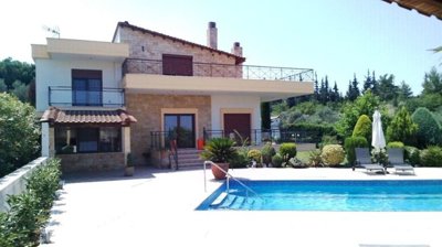 Photo 1 - Cottage 245 m² in Central Macedonia