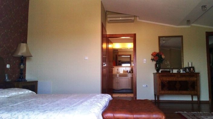 Image No.11-Propriété de 4 chambres à vendre à Thessalonique