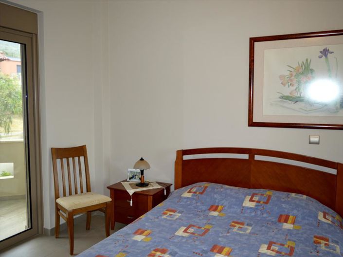 Image No.5-4 Bed Property for sale