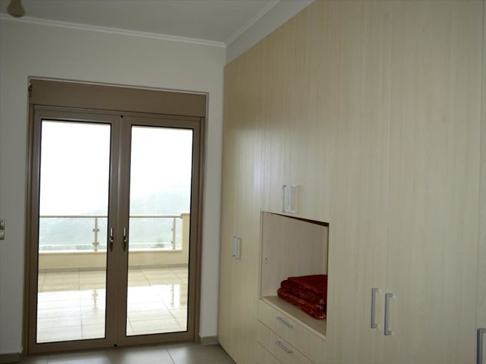 Image No.7-Propriété de 4 chambres à vendre à Derveni