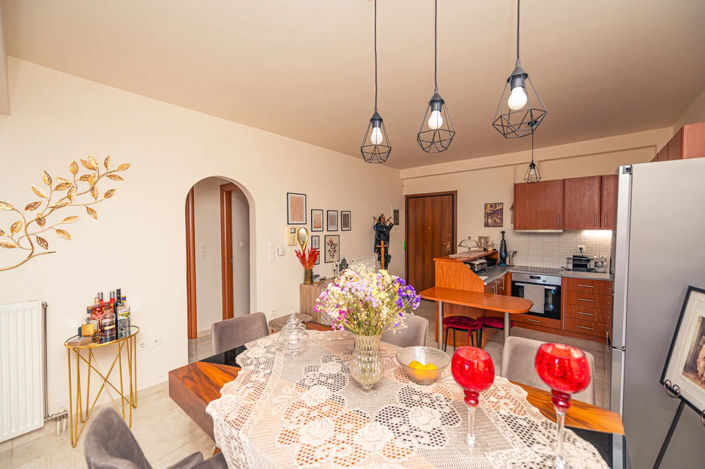 Image No.6-2 Bed Flat for sale