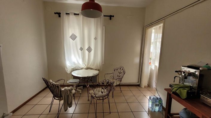 Image No.14-2 Bed Flat for sale