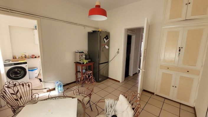 Image No.17-2 Bed Flat for sale