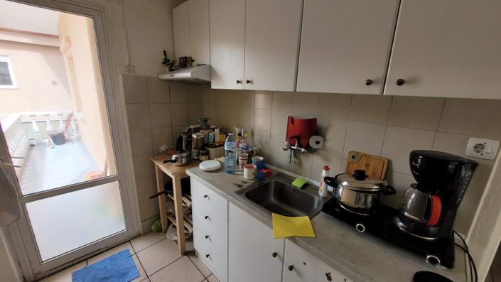 Image No.19-2 Bed Flat for sale