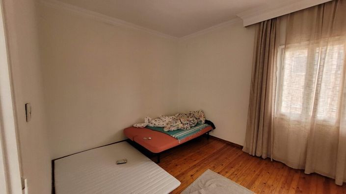 Image No.27-2 Bed Flat for sale