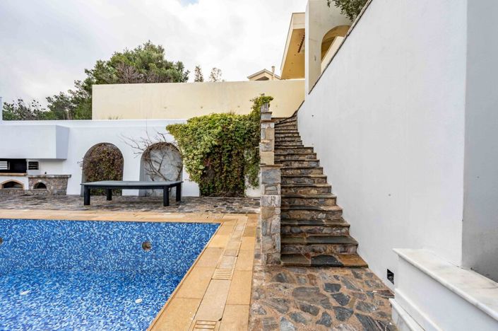 Image No.5-Villa for sale