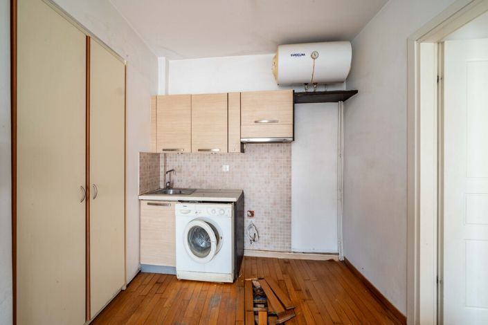 Image No.21-3 Bed Flat for sale