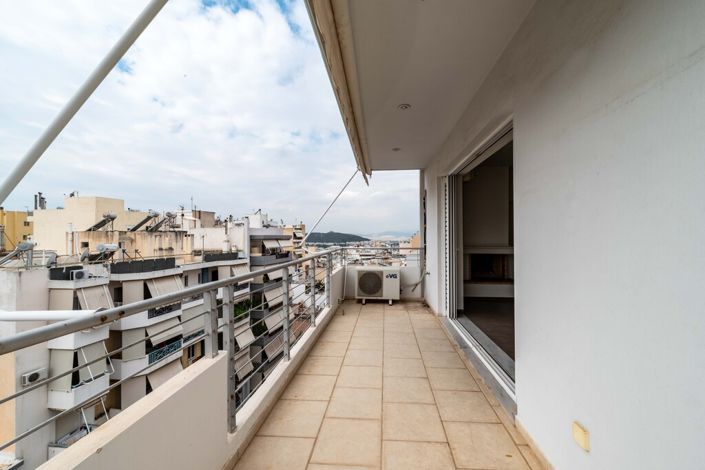 Image No.5-3 Bed Flat for sale