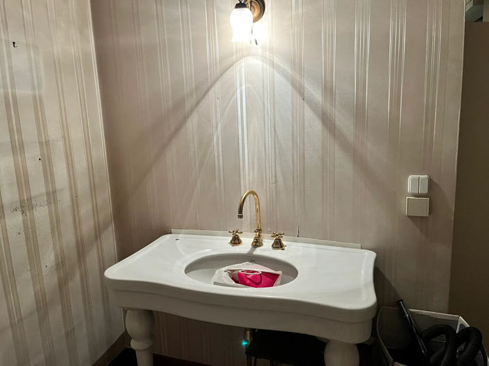 Image No.10-2 Bed Maisonette for sale