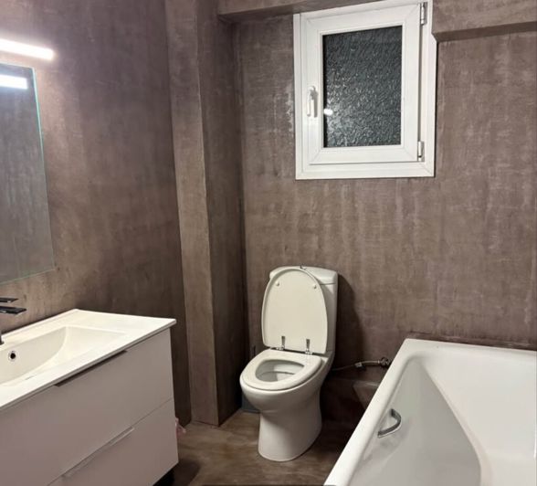 Image No.9-3 Bed Flat for sale