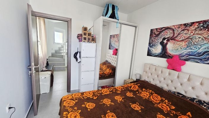 Image No.15-2 Bed Maisonette for sale