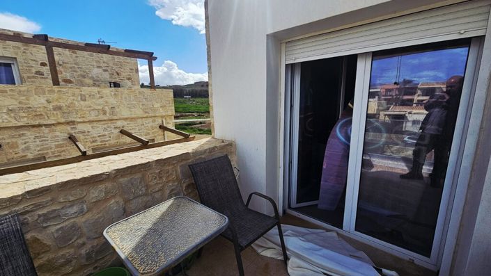 Image No.19-2 Bed Maisonette for sale