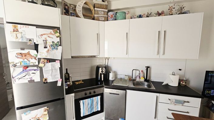 Image No.6-2 Bed Maisonette for sale