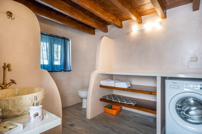 Image No.9-3 Bed Villa for sale