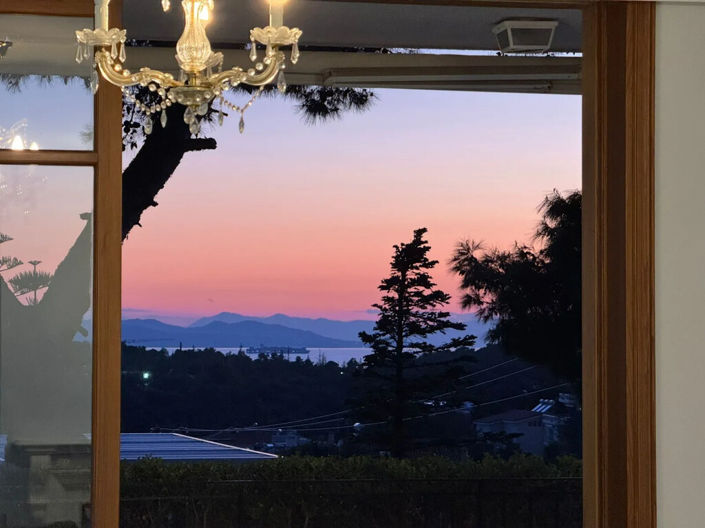 Image No.2-6 Bed Maisonette for sale