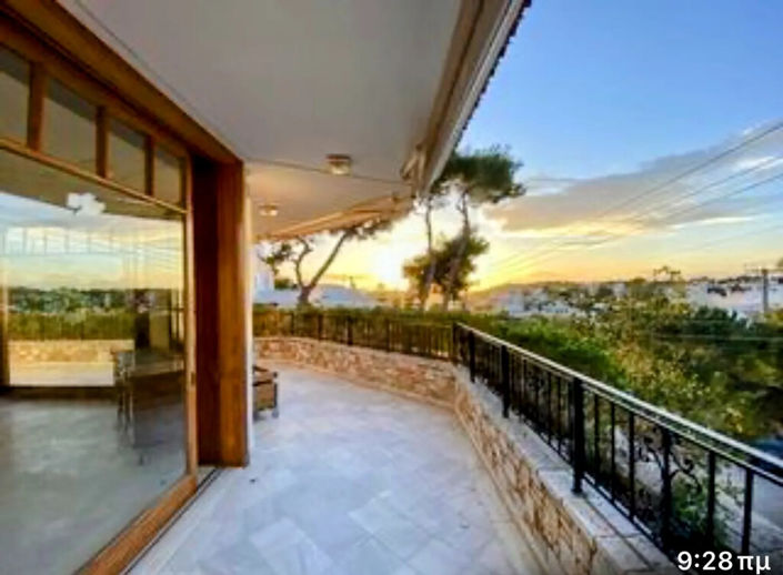 Image No.23-6 Bed Maisonette for sale