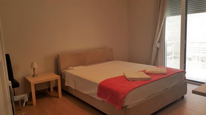 Image No.11-3 Bed Flat for sale