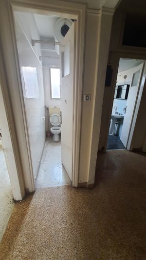 Image No.16-3 Bed Flat for sale