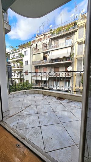 Image No.12-2 Bed Flat for sale