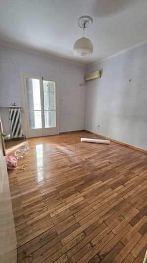 Image No.13-2 Bed Flat for sale