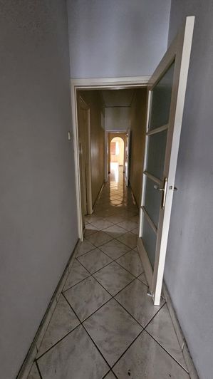 Image No.17-2 Bed Flat for sale