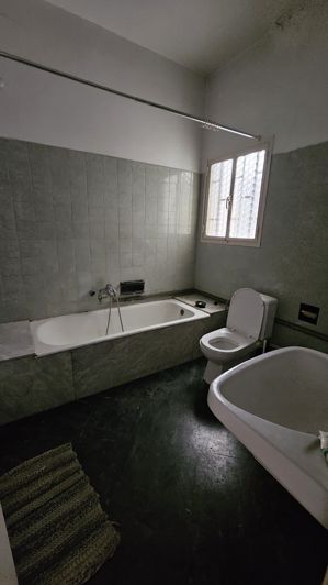 Image No.21-2 Bed Flat for sale