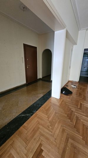 Image No.4-2 Bed Flat for sale