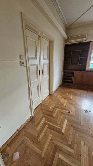 Image No.8-2 Bed Flat for sale