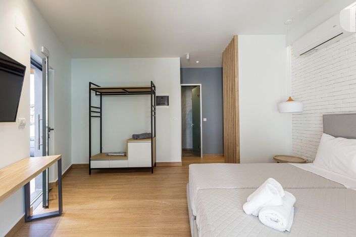 Image No.26-5 Bed Villa for sale