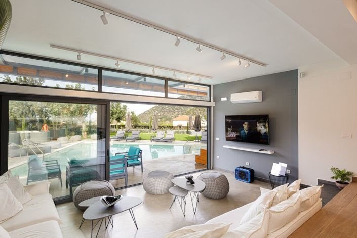 Image No.29-5 Bed Villa for sale