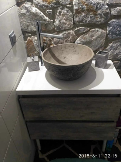 Image No.17-3 Bed Property for sale