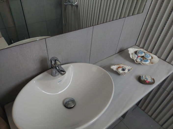 Image No.22-3 Bed Property for sale