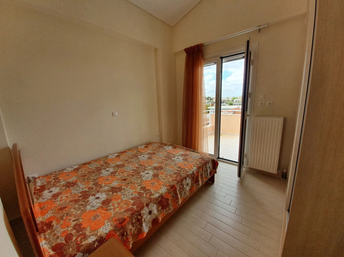 Image No.22-3 Bed Property for sale