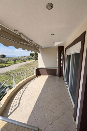 Image No.2-6 Bed Maisonette for sale