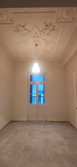 Image No.25-2 Bed Flat for sale