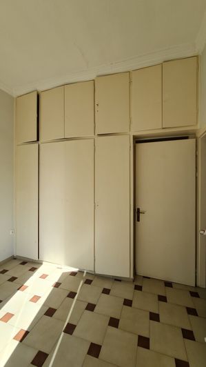 Image No.5-4 Bed Property for sale