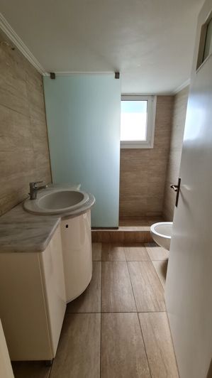 Image No.8-4 Bed Property for sale